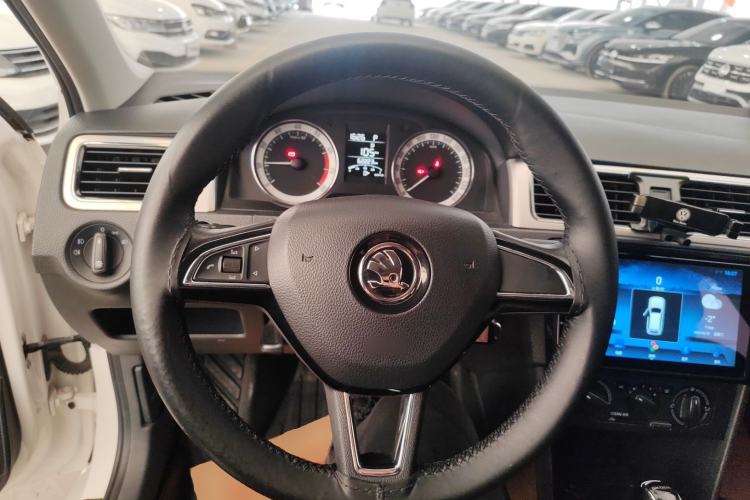 Used Skoda Rapid 2019 1.5L Automatic Comfort Edition China VI Standard