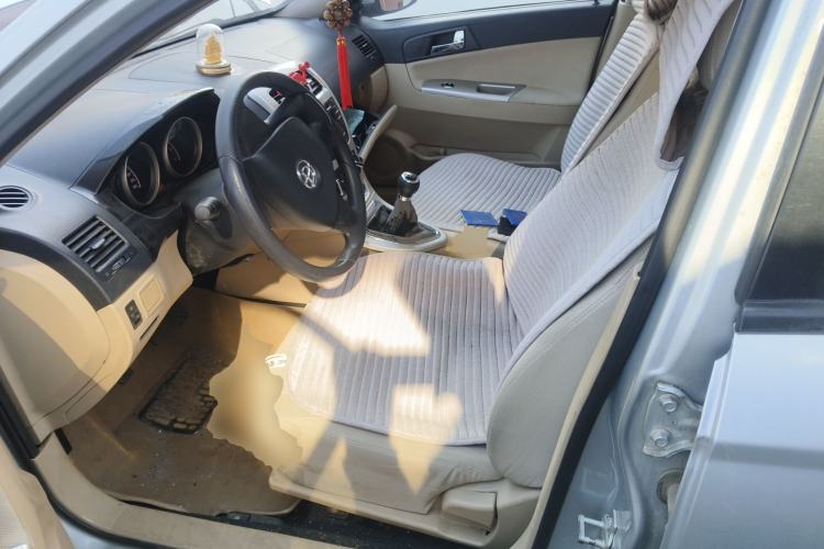 Used Brilliance H330 2013 1.5L Manual Comfort Model Left Front Seat