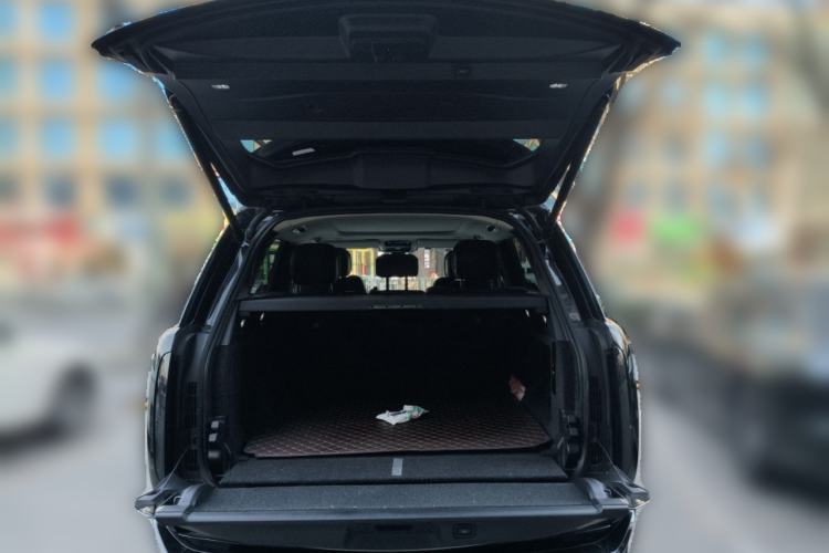 Used Land Rover Range 2023 3.0 L6 360 PS Grand Edition
