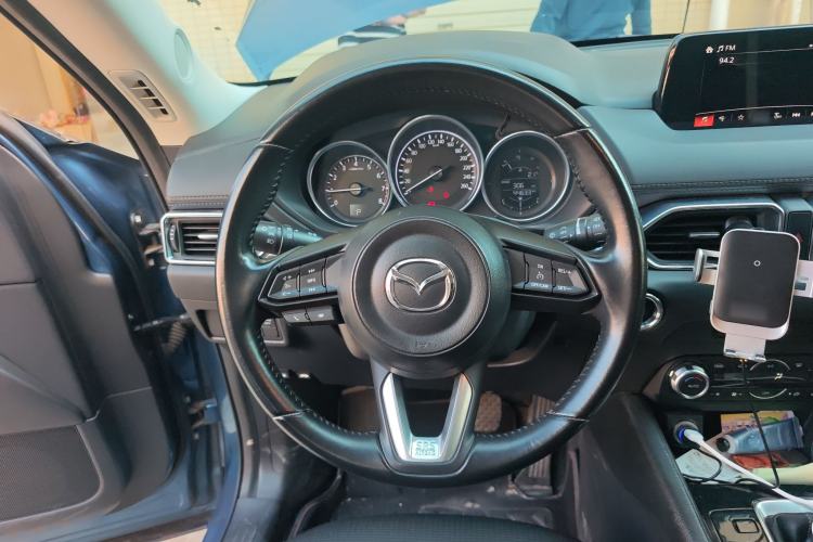 Used Mazda CX-5 2017 2.0L Automatic 2WD ZhiShang Trim China V Standard
