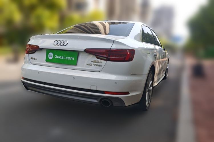 Used Audi A4L 2018 30th Anniversary Edition 40 TFSI Fashion Model
