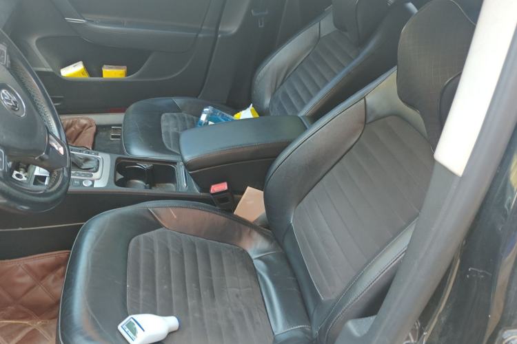 Used Volkswagen Magotan 2015 Revised Version 2.0 TSI Prestige Edition Left Front Seat