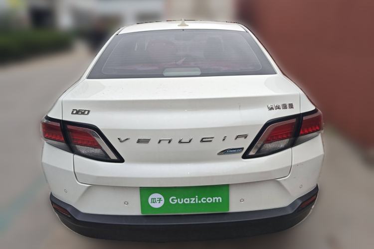 Used Venucia D60 2019 1.6L XL CVT Smart Connect Elite Edition