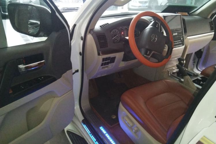 Used Toyota Land Cruiser  Driver Seat