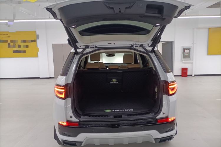 Used Land Rover Discovery Sport 2025 249 PS Performance Tech Edition
