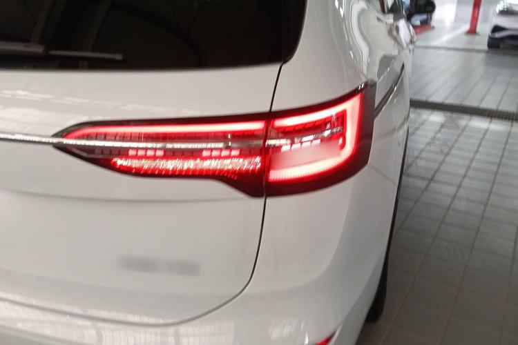 Used Volkswagen Viloran 2024 330TSI Luxury Edition