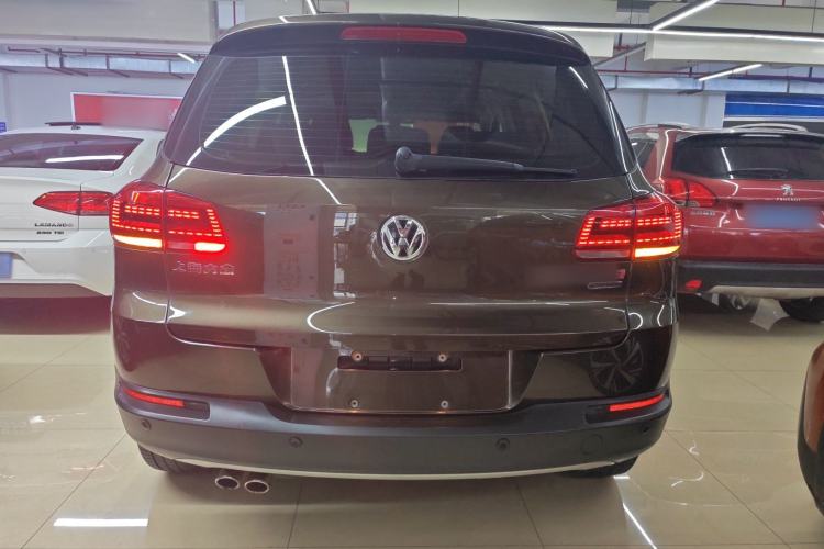 Used Volkswagen Tiguan 2015 1.8TSI Automatic All-Wheel-Drive Luxury Model Rear