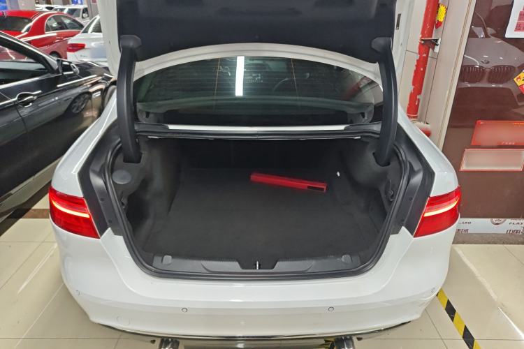 Used Jaguar XEL 2018 2.0T 250 PS Premium Edition