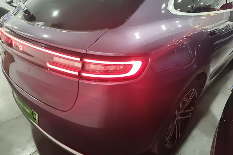 Used Hima AITO M5 2025 Extended-Range Ultra All-Wheel-Drive Version Exterior 3