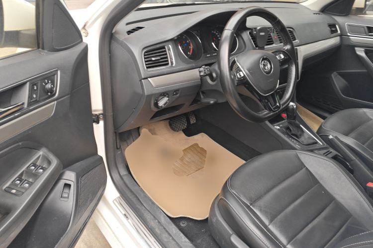 Used Volkswagen Lavida 2017 1.6L Automatic Comfort Edition Driver Seat