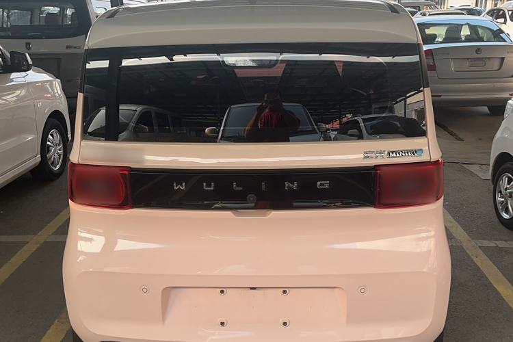 Used Wuling Hongguang MINIEV 2021 Macaron Premium Model – Lithium Iron Phosphate