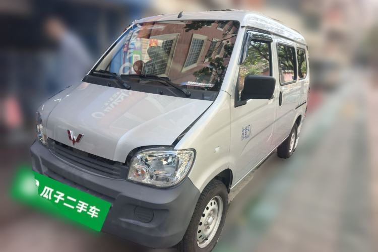 Used Wuling Zhiguang 2023 1.5L Practical Version 5/7 Seats

