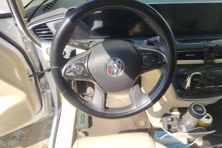 Used Buick GL8 2022 ES Landtrek 653T Luxury Edition Steering Wheel