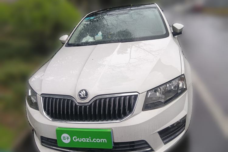 Used Skoda Octavia 2017 1.6L Automatic Smart Drive Edition
