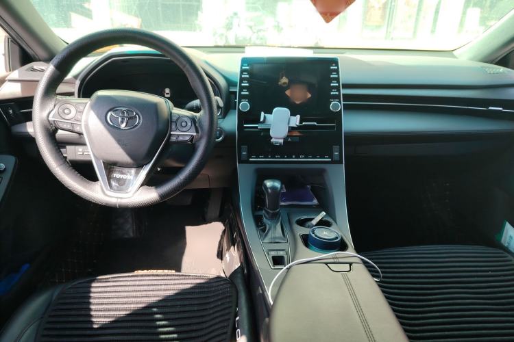 Used Toyota Avalon 2019 2.0L Luxury Edition China VI Standard