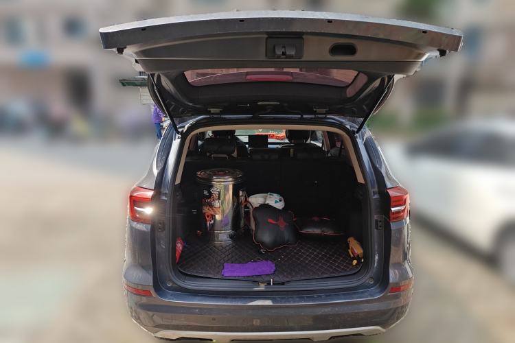 Used BYD Song 2021 Classic Edition 1.5T Automatic Luxury Model Trunk