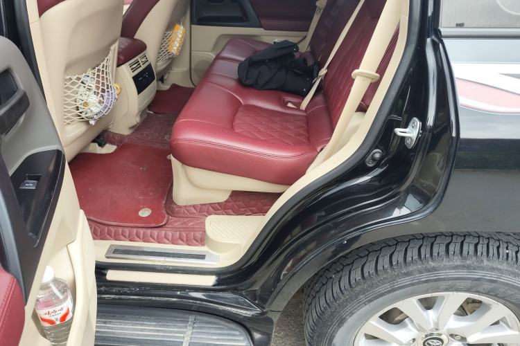 Used Toyota Land Cruiser 2019 4.0L VX-R Lowered Suspension Middle East