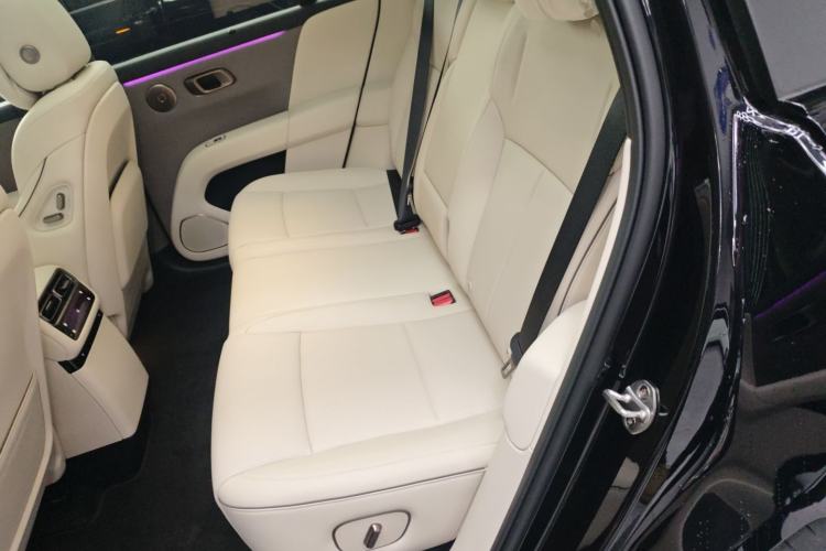 Used Li Auto i6 2025 Model Two-Wheel-Drive Standard Type Left Rear Seat