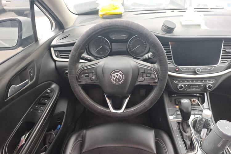 Used Buick Verano 2020 20T CVT Luxury Version Steering Wheel