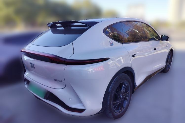 Used IM LS7 2023 90 kWh Elite Rear-Drive Version