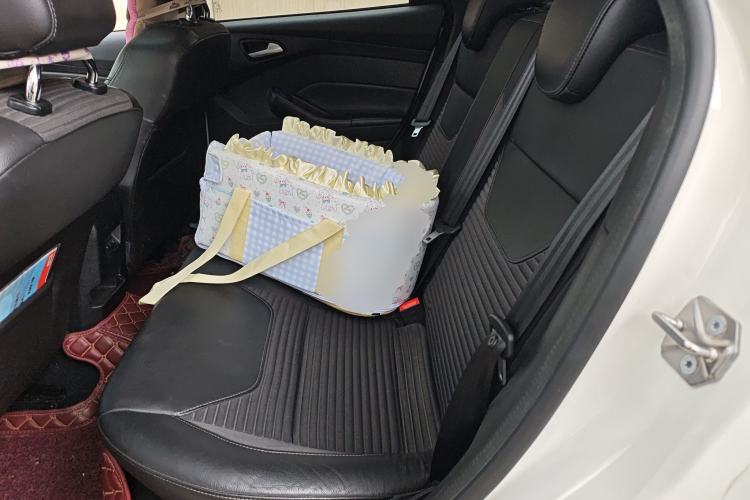 Used Ford Focus 2015 Hatchback 1.6L Automatic Fashion Edition