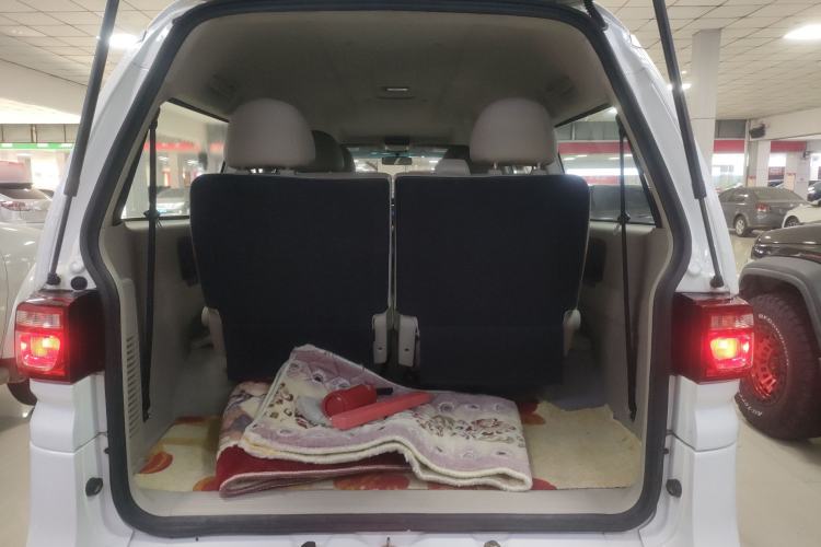 Used FORTHING Lingzhi 2018 M5L 1.6L 7-Seater Luxury Model
