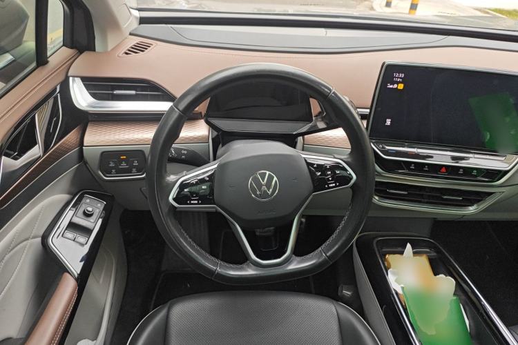 Used Volkswagen ID.6 X 2021 Pure Edition
