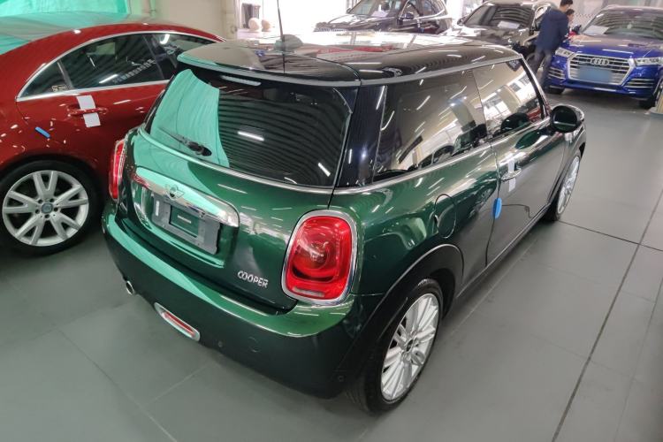 Used MINI 2016 1.5T COOPER Avant-Garde Rear Right 45 Deg