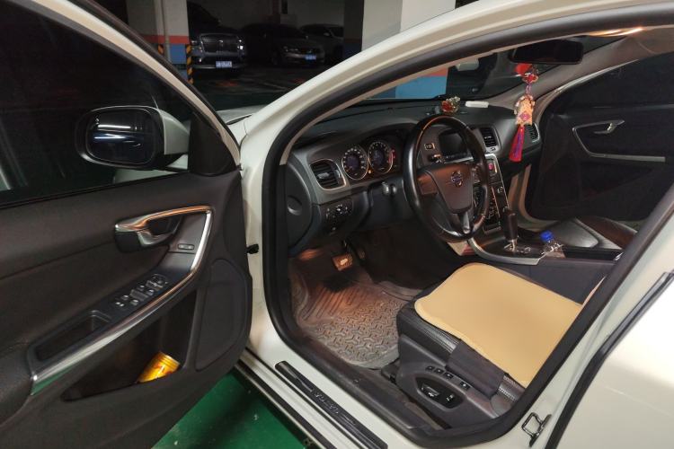 Used Volvo S60 2012 T5 Comfort Edition Driver Seat