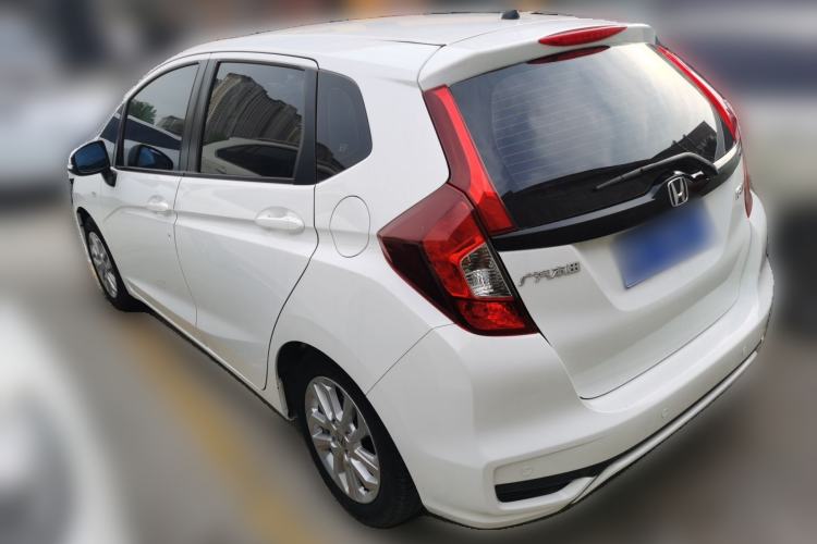 Used Honda Fit 2018 1.5L CVT Comfort Sunroof Version Rear Left 45 Deg