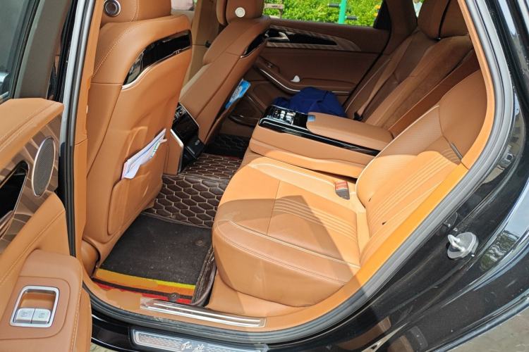 Used Hongqi H9 2020 2.0T Smart Connect Flagship Edition Left Rear Seat