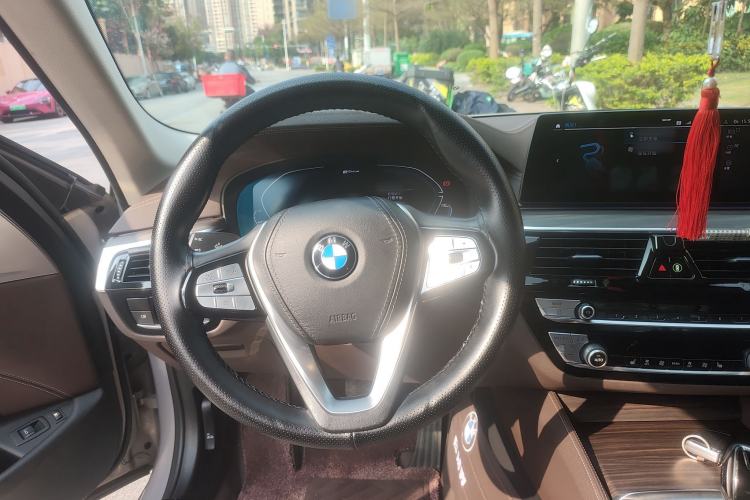 Used BMW 5 Series New Energy 2020 Mileage Upgrade Version 530Le Luxury Package
