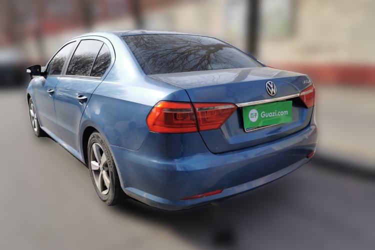 Used Volkswagen Lavida 2013 1.6L Manual Fashion Edition