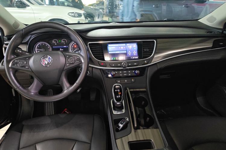 Used Buick LaCrosse 2021 652T Luxury Model Center Console