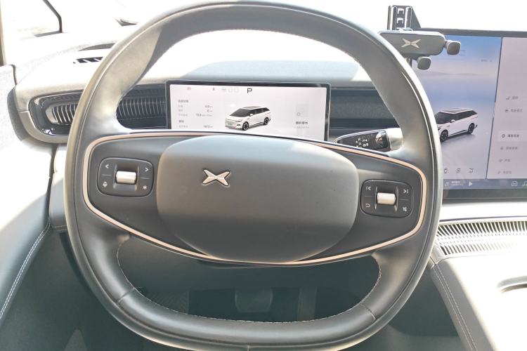 Used XPeng X9 2024 702 Ultra-Long Range Max