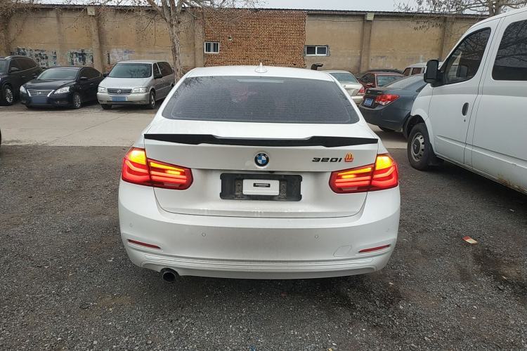 Used BMW 3 Series 2016 316i Fashion Model
