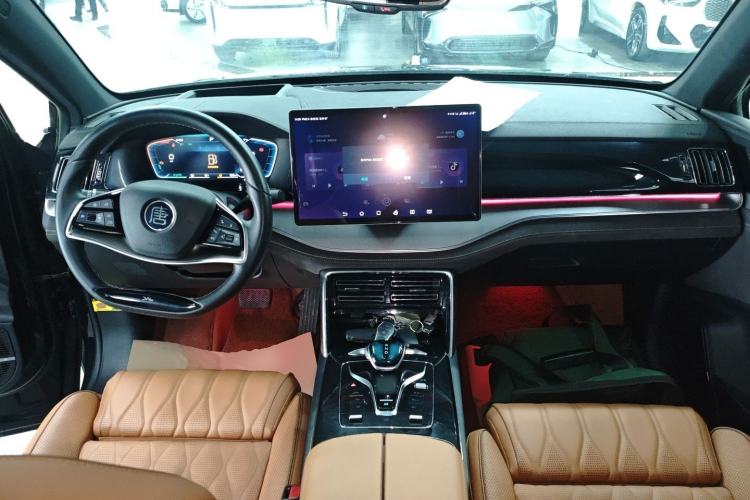 Used BYD Tang New Energy 2023 DM-i Champion Edition 112KM Prestige Model