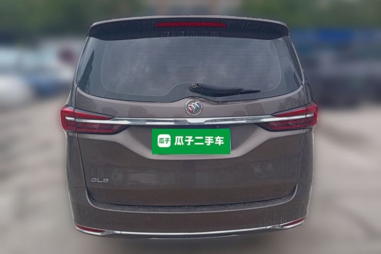 Used Buick GL8 2023 Land Executive Class Comfort Model