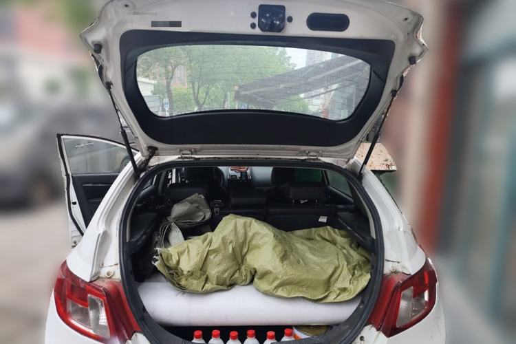 Used Geely Auto Classic Emgrand 2013 Hatchback 1.5L Manual Entry-Level Model