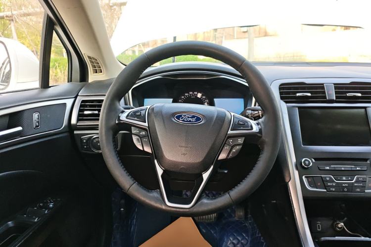 Used Ford Mondeo 2017 EcoBoost 180 Luxury Model