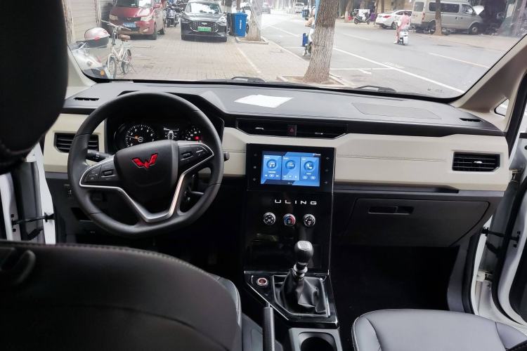 Used Wuling Zhengcheng 2021 1.5T Manual Luxury Version