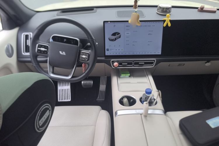Used Li Auto L7 2023 Max model
