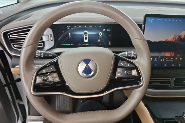 Used Denza D9 2024 DM-i 980 Four-Wheel Drive Prestige Model