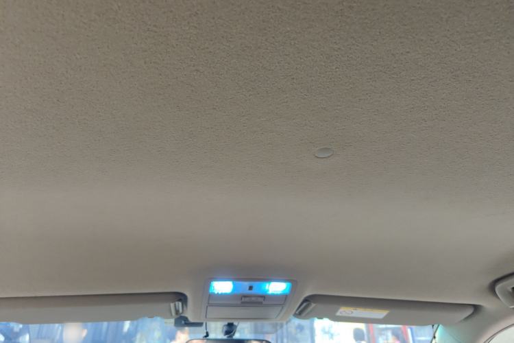 Used Toyota Highlander 2012 2.7L Two-Wheel Drive 7-Seater Elite Edition
