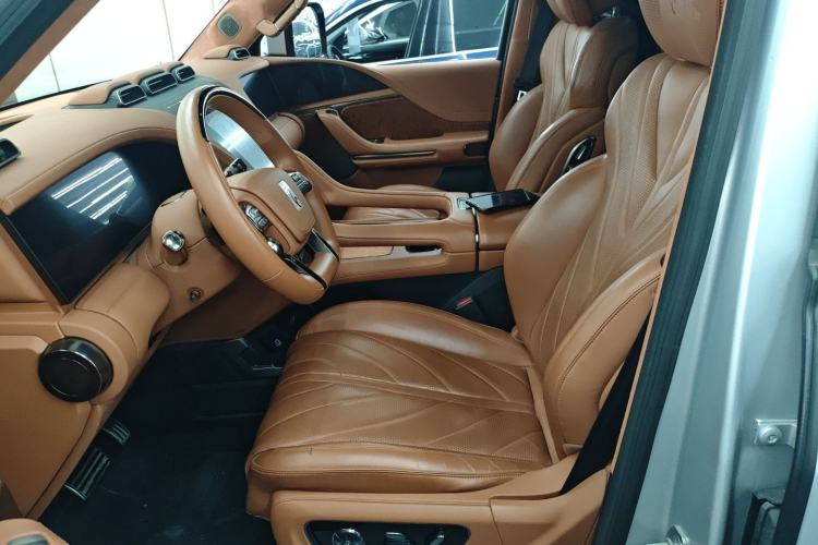 Used Yangwang U8 2023 Luxury Edition
