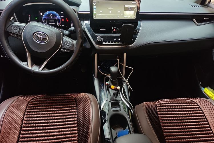 Used Toyota FRONTLANDER 2023 2.0L CVT Luxury Edition
