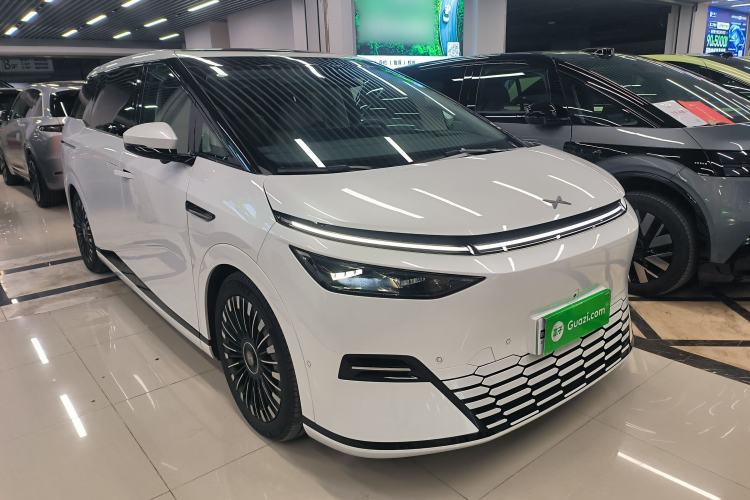 Used XPeng X9 2025 740 Ultra-Long Range Max
