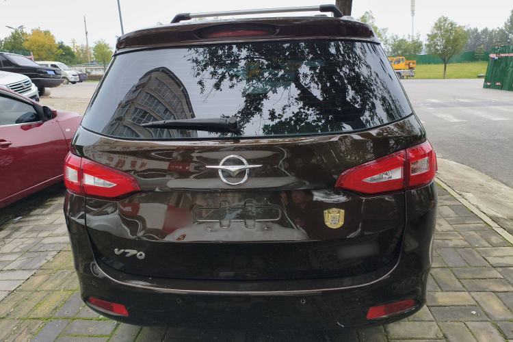 Used Haima V70 2016 2.0L Manual - Enjoyment Version 6 Seats