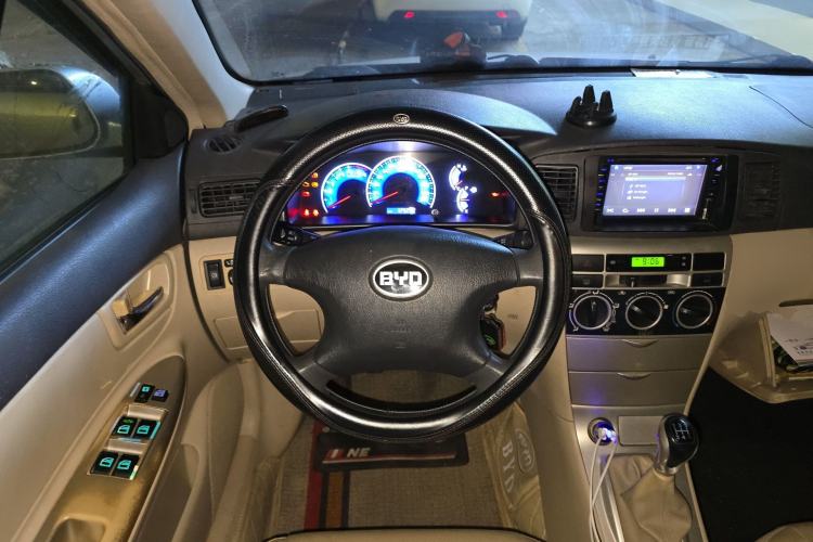 Used BYD F3R 2011 1.5L Elite Edition
