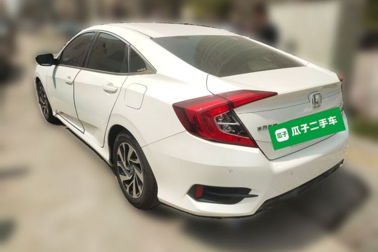 Used Honda Civic 2016 220TURBO CVT Luxury Edition Rear Left 45 Deg